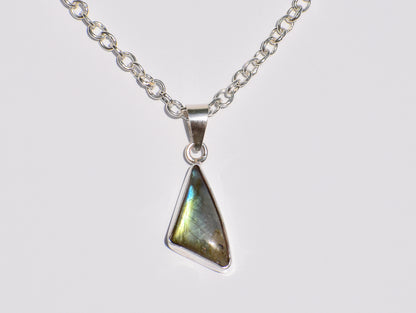 Labradorite Pendant, 925 Silver Pendant, Handmade Pendant, Women Accessory, Silver Pendant, Blue Fire Labradorite, Gift For Her, New Pendant