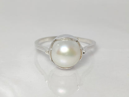 Pearl Ring, Gemstone Ring, Sterling Silver Ring, Handmade Ring, Vintage Jewelry, Unisex Ring, Birthstone Ring, Stone Ring, Anniversary Gift