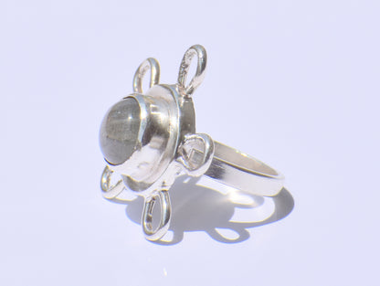 Labradorite Ring, Round Labradorite Ring, Flower Design Ring, Zodiac Ring, Healing Gemstone, Boho Ring, Anniversary Gift, 925 Silver Jewelry